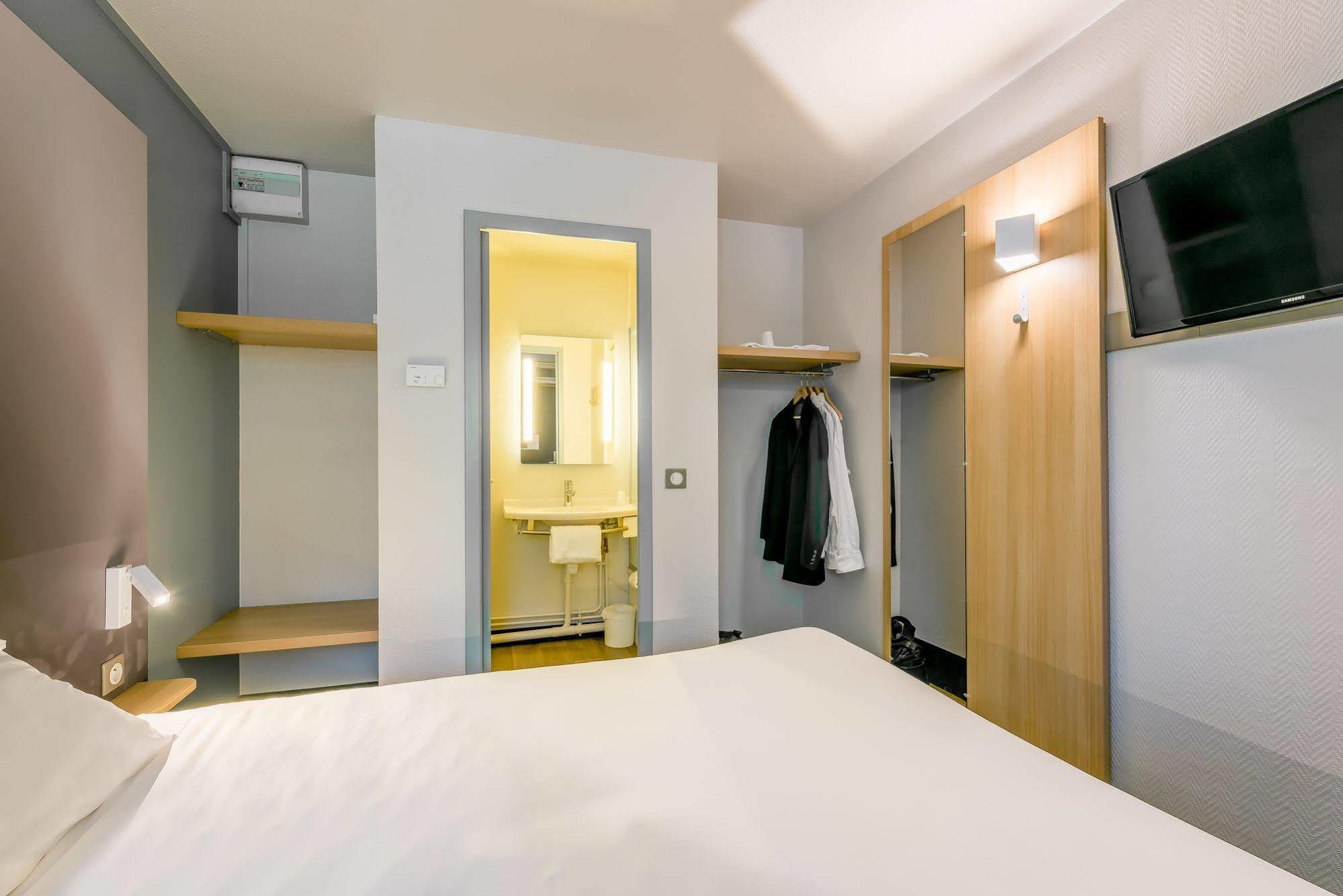 B&B Hotel Corbeil-Essonnes Zewnętrze zdjęcie